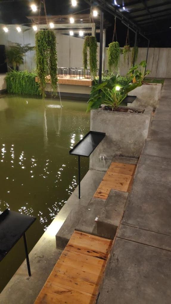 Backyard Guest House Banjar  Exterior photo